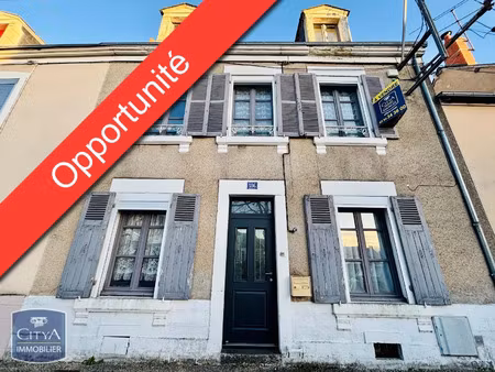 maison à vendre 7 pièces 157 m² - châteauroux (36) - 210 000€