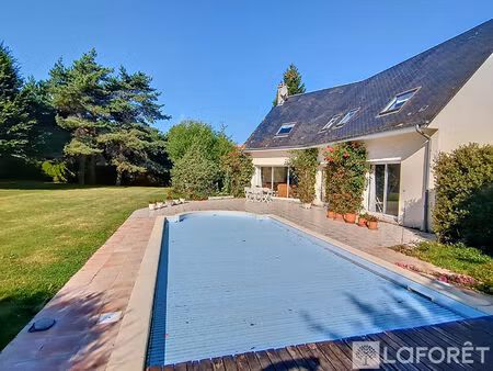 villa avec piscine en plein coeur d'houlgate