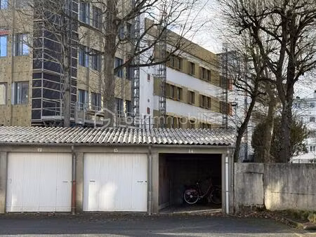 parking de 12 m² à le mans