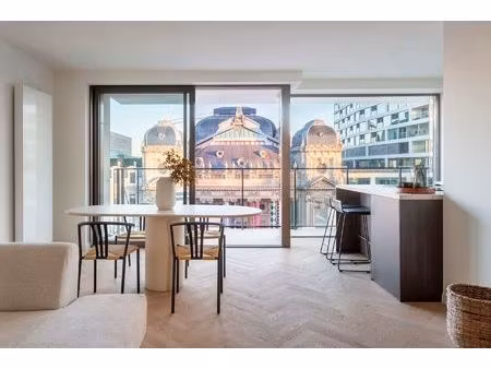 luxueus appartement met zicht op de opera