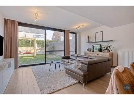 recente energiezuinige en rustig gelegen woning met tuin