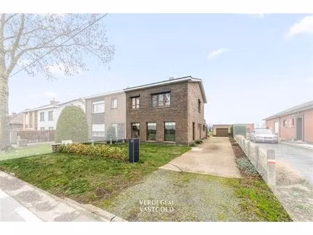 ultra-gezellige woning met 3 slaapkamers  tuin  garage en atelier