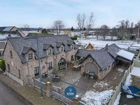 landelijke gezinswoning met 3 slpks en polyvalente ruimte te uikhoven !