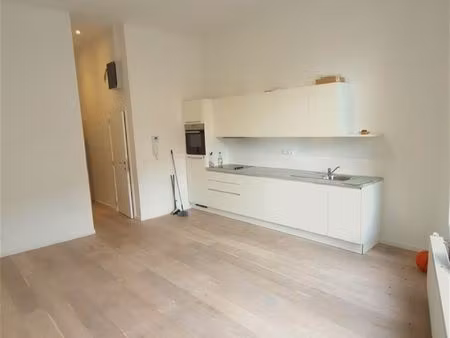 appartement te koop in berchem met 2 slaapkamers