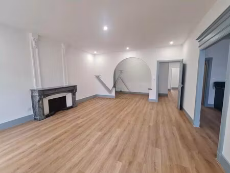 bel appartement renove