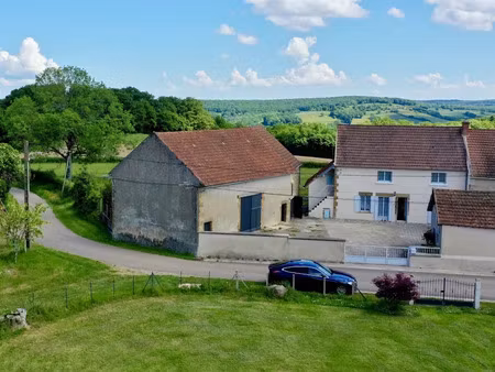 vente ferme 5 pièces 120 m² à vézelay (89450)  235 000 €
