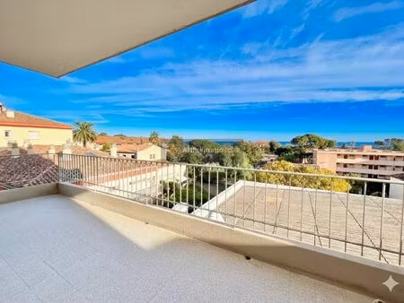 vente appartement 3 pièces 73 m2 à saint-aygulf