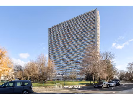 appartement te koop in jette met 2 slaapkamers