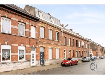 huis te koop in péruwelz met 5 slaapkamers