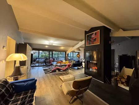 vente maison 4 pièces  224.00m²  fiac