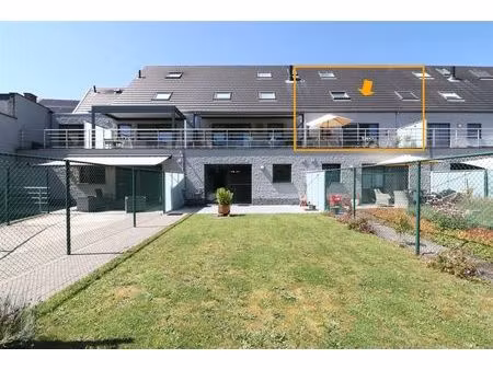 triplex met groot zuidterras  garage  nabij e314