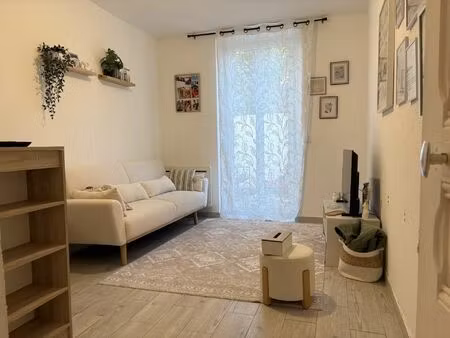 location appartement 3 pièces 50 m² à nice (06100)