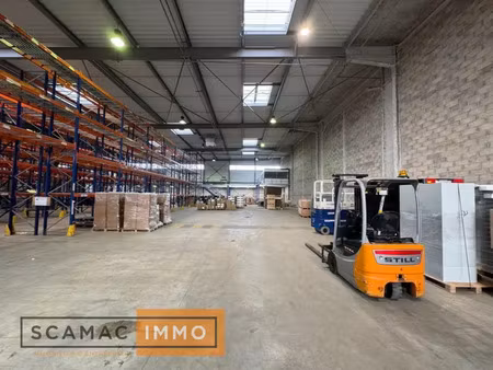 entrepôt de 5479m²