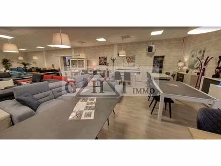 local commercial à vendre – coulommiers (77120)