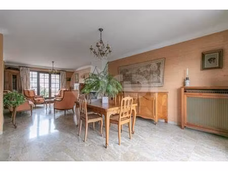 maison à vendre 5 chambres 150 m² habitables sous-sol total de 80 m² et jardin 300 m²