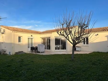 vente maison 5 pièces 112 m² clavette (17220)