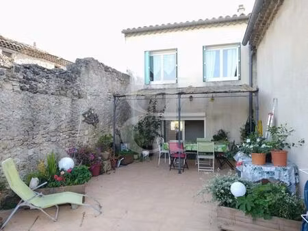 maison de village avec terrasse à richerenches