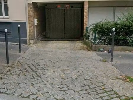 location garage 10 m² à paris 20 (75020)