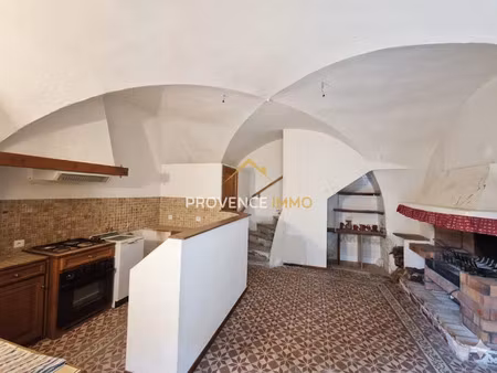 vente maison 4 pièces 105 m² à merindol (84360)  169 000 €