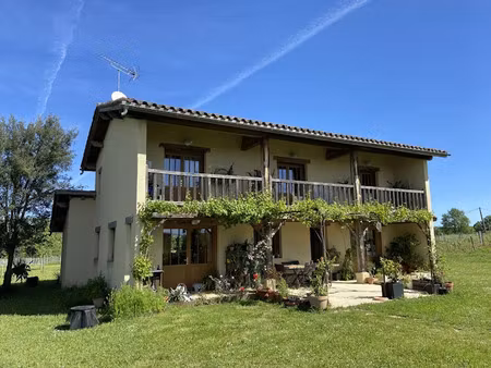 vente maison 7 pièces 141 m² à montréal (32250)  319 000 €