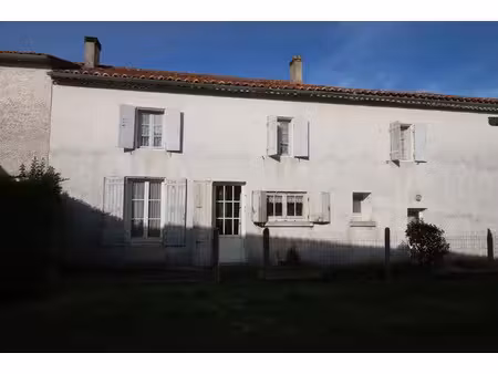 vente maison loulay 17330 - - surface privée
