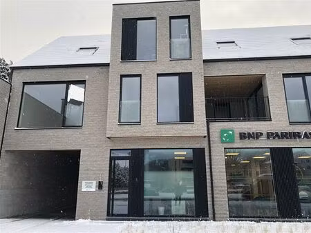 appartement te koop in zandhoven met 2 slaapkamers