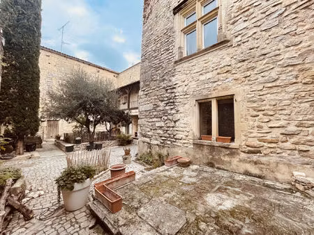 vente maison 6 pièces 303 m² bernis (30620)