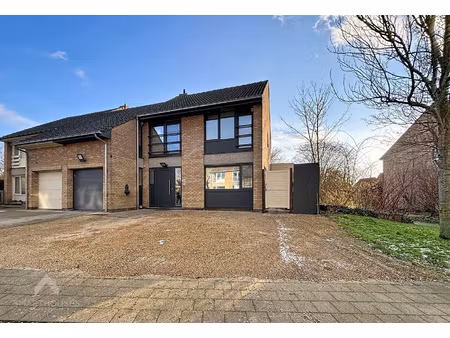 huis te koop in ieper met 4 slaapkamers