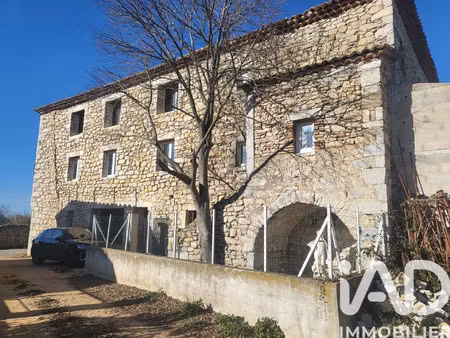 vente maison 7 pièces 180 m² lussan (30580)