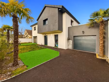 vente maison 6 pièces 122 m² à saint-etienne-du-rouvray (76800)  355 000 €