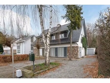 huis te koop in sint-niklaas met 2 slaapkamers