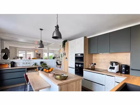 vente maison 6 pièces 150 m² à saint-etienne (42000)  385 000 €