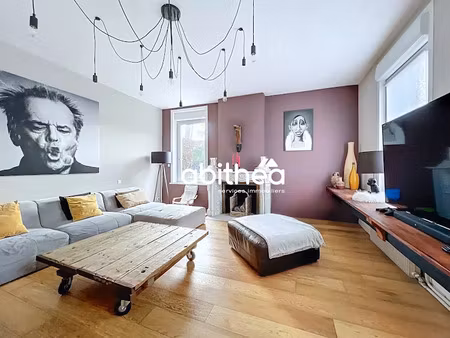 vente maison 13 pièces 380 m² à englefontaine (59530)  389 000 €