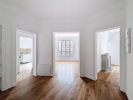 appartement t3 près de courbevoie à louer