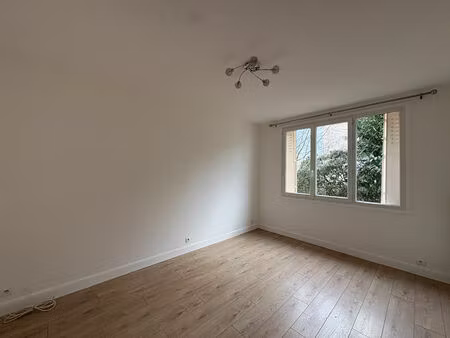 appartement t2 ivry-sur-seine à louer