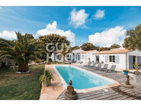 villa contemporaine avec dépendance - a quelques pas de la plage - la biroire