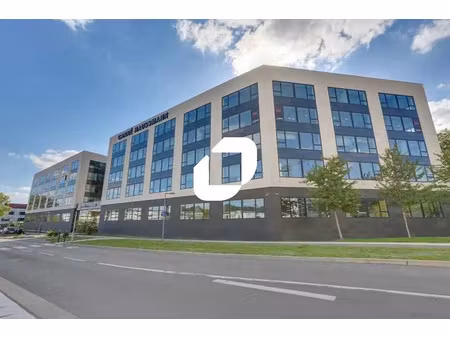 a louer  bureaux de grand standing à proximité de l'a6