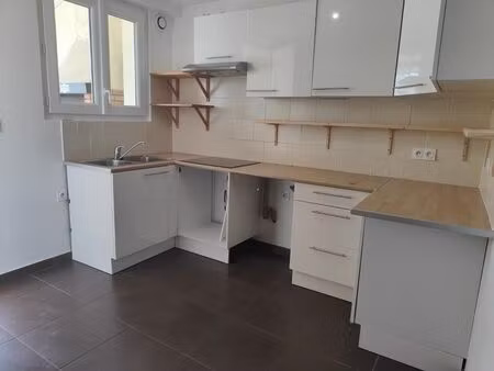 location maison 4 pièces 62 m² à bègles (33130)