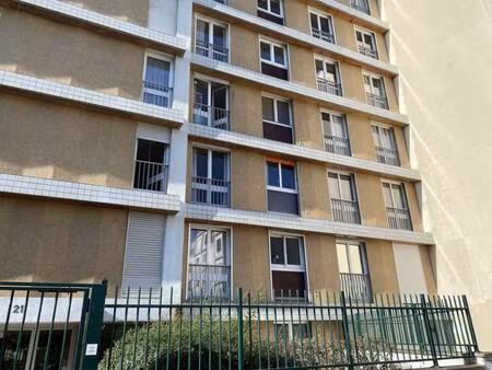 location appartement 1 pièce 15 m² à paris 11 (75011)