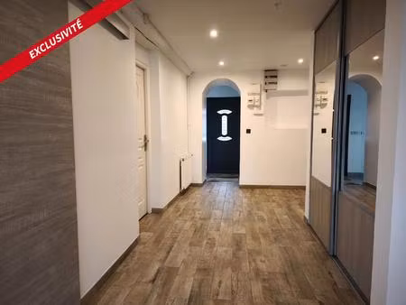 maison 3 chambre 1 bureau