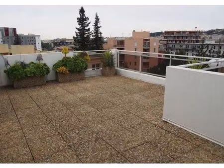 location appartement 2 pièces 70 m² à nice (06000)