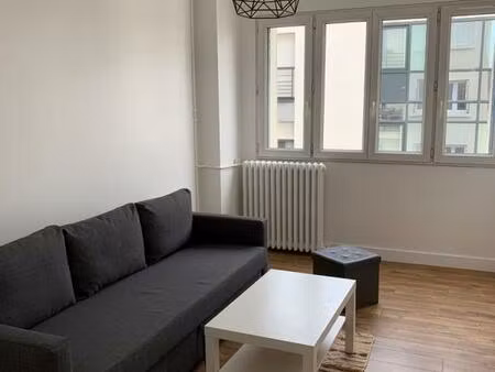 location appartement 2 pièces 38 m² à vanves (92170)