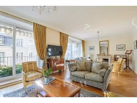 paris xvie maison de ville à deux pas du village d'auteuil