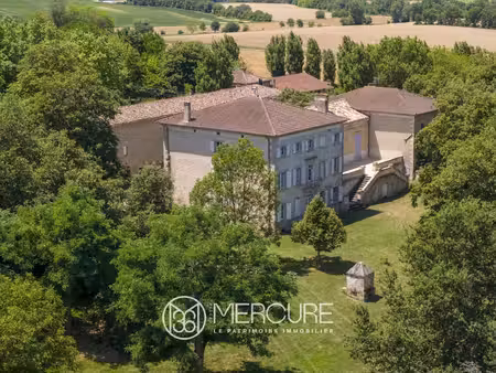 propriete de caractere au coeur du pays de cocagne