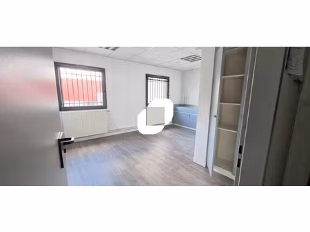 location bureau torcy 77200