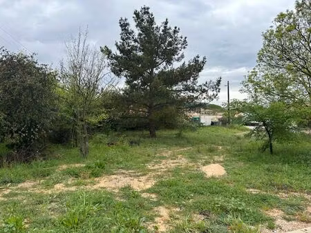 vente terrain neuf 308m2 le puy-sainte-réparade - 180000 € - surface privée