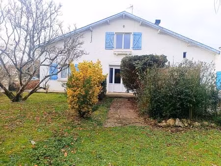 vente maison 8 pièces 220 m² pouillon (40350)