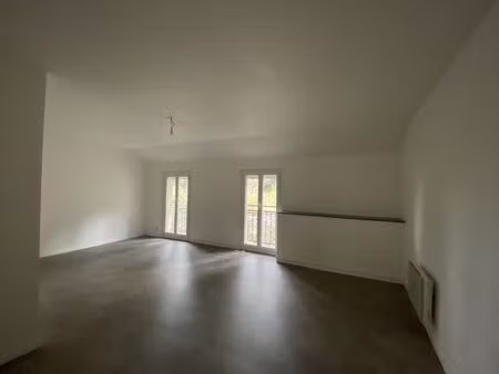 location appartement 2 pièces 48 m² à saint-étienne (42000)