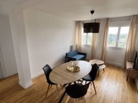 location appartement 4 pièces 61 m² à nantes (44000)