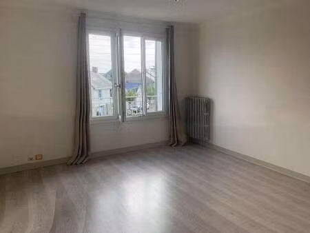 location appartement 2 pièces à nantes rond-point de rennes (44000) : à louer 2 pièces / 4